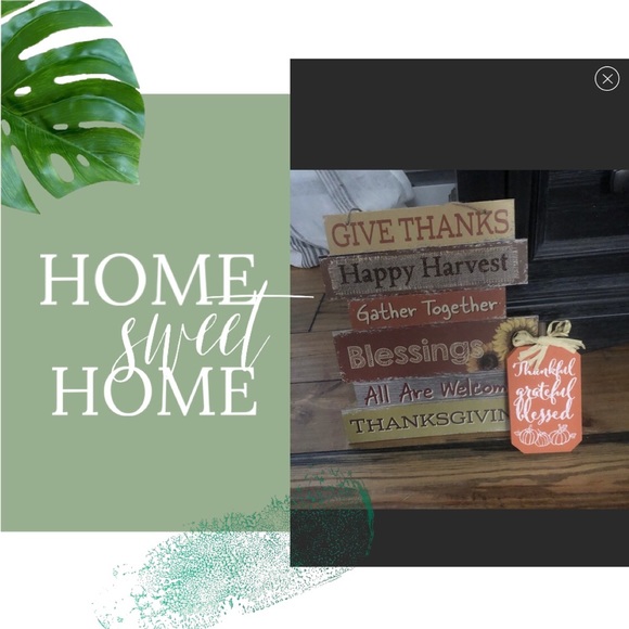 Other - Final Sale!!NWT Pair of holiday decor signs